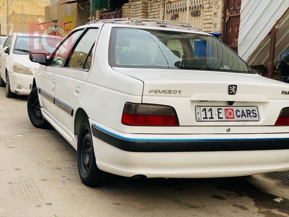 بيجو بارس